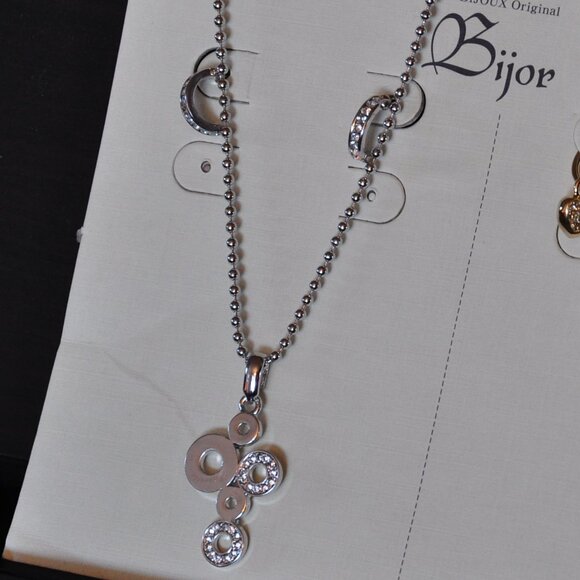 Bijoux, Bijor Earing Necklace Jewelry Set Silver & Gold Tone Rhinestone Accents - Picture 3 of 4